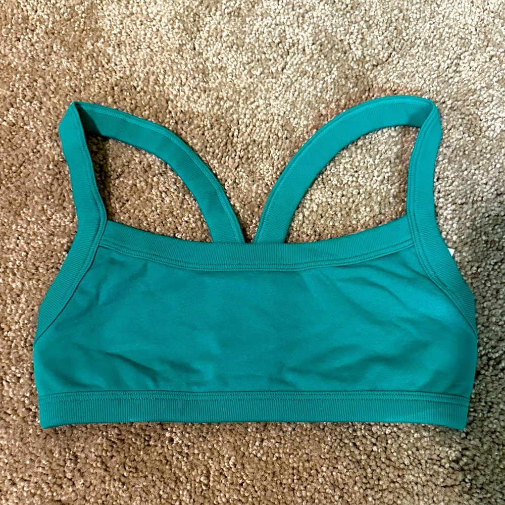 3/$20 ✨ Green Colsie Bra